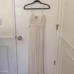 Jonquil by Diane Samandi cream gown